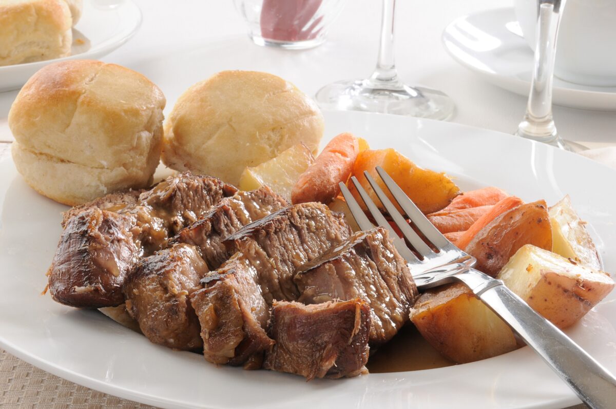 Deckel with Root Vegetables