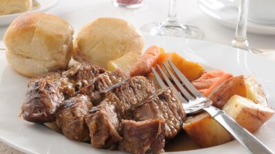 Deckel with Root Vegetables