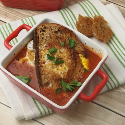 tomato soup with egg in a hole