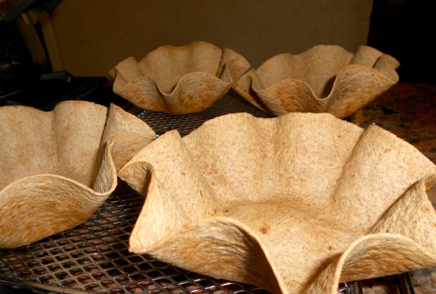 tortilla salad bowls