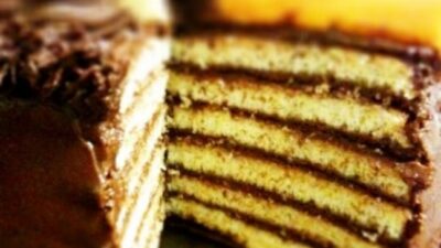 Traditional Jewish Seven Layer Cake