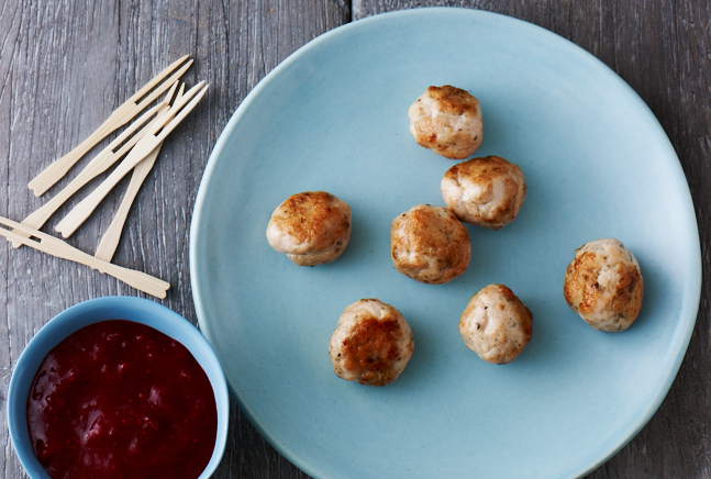 turkey meatballs with cranberry sauce
