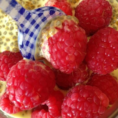Golden Chia Pudding: