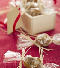 Vanilla Almond Caramels With Sea Salt