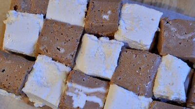 Vanilla and Chocolate Marshmallows