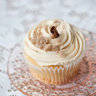 Vanilla Chai Latte Cupcakes