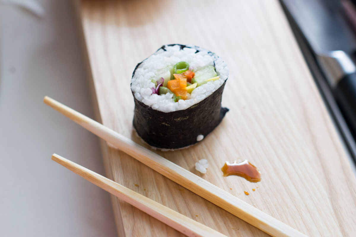 vegan sushi maki roll single