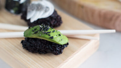 vegan sushi nigiri