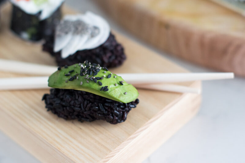 vegan sushi nigiri