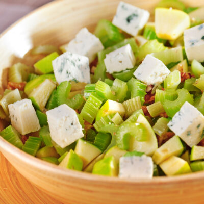 wladorf salad with blue cheese