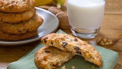 Walnut Banana Cookies