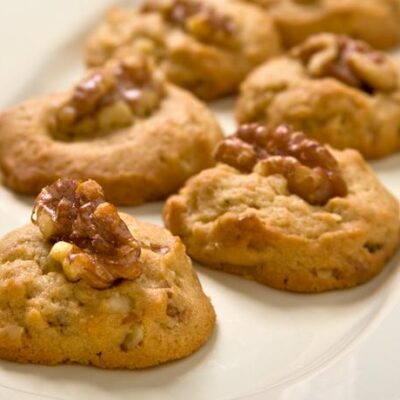 Walnut Maple Cookies
