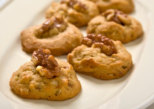 Walnut Maple Cookies