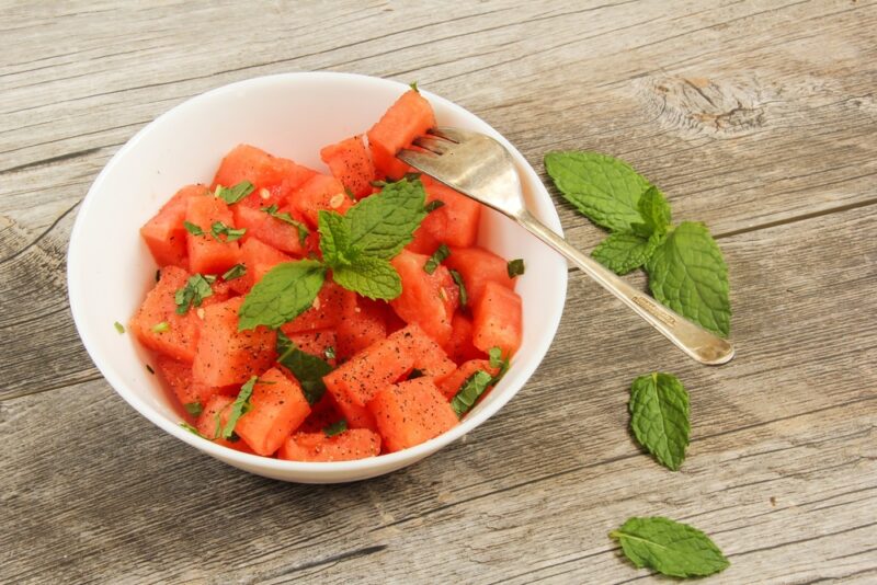 watermelon and spinach salad.jpg