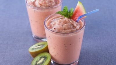 Watermelon Kiwi Smoothie