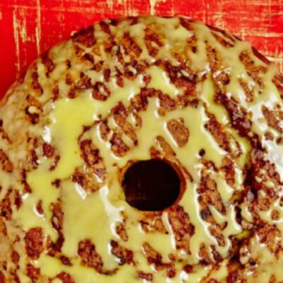 Wide Carrot Spice Cake