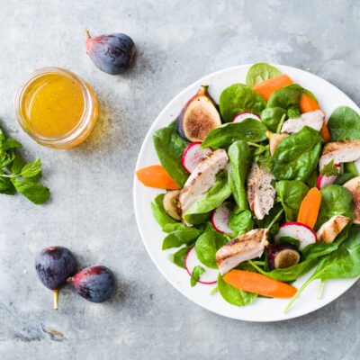 Wide Fig, Carrot and Spinach Salad with Grilled Chicken