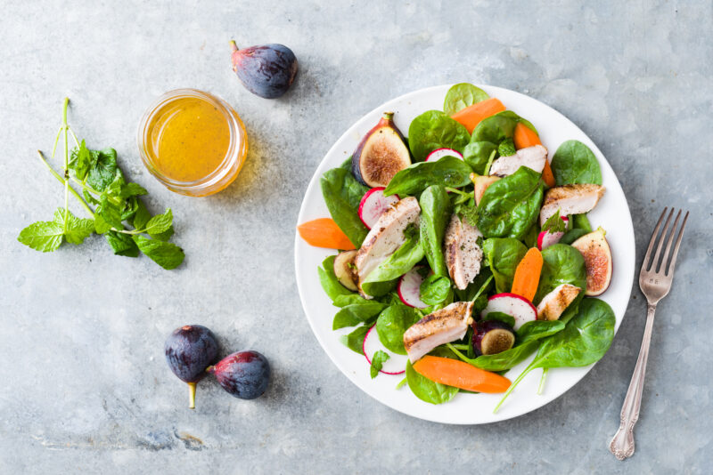 Wide Fig, Carrot and Spinach Salad with Grilled Chicken