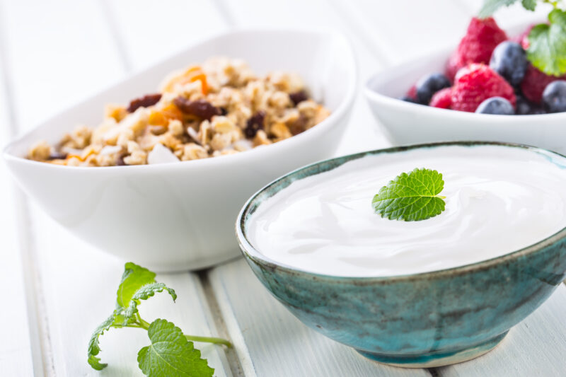 easy yogurt parfaits