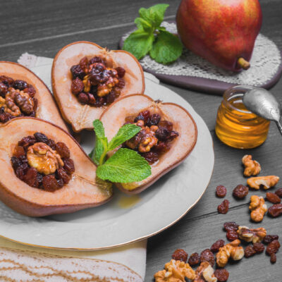 BAKED WALNUT STUFFED PEARS