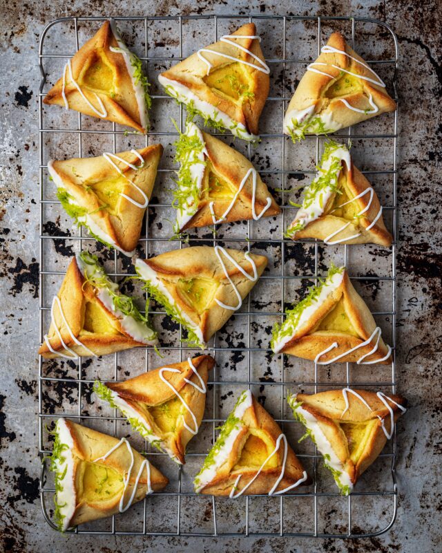 Lemon Meringue Pie Hamantaschen light