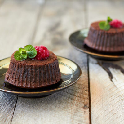 molten chocolate lava cake