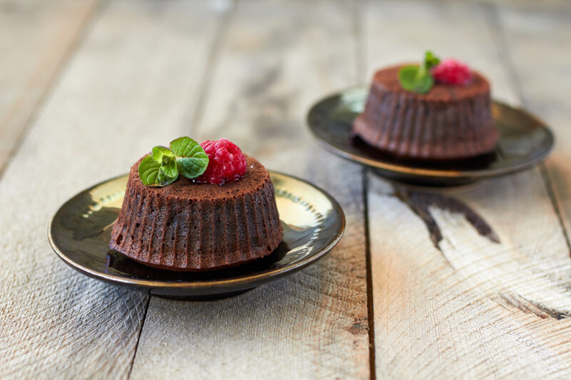 molten chocolate lava cake