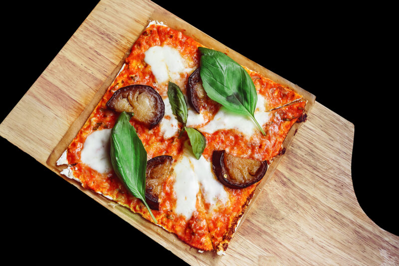 margherita matzo pizza