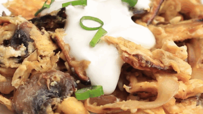 Mushroom and Onion Matzo Brei