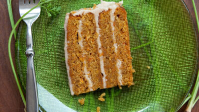 carrot cake slice