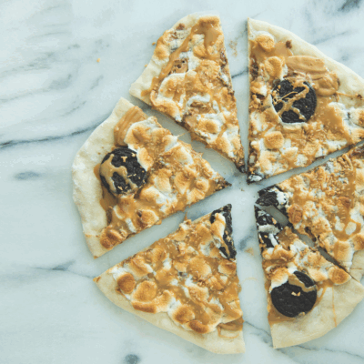 decadent dessert pizza