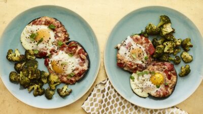 Portobello Pizzas with Eggs and Roasted Broccoli