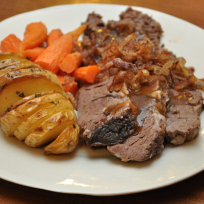 brisket with carrots and potatoes