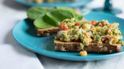 chickpea salad sandwich