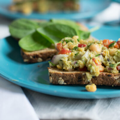 chickpea salad sandwich