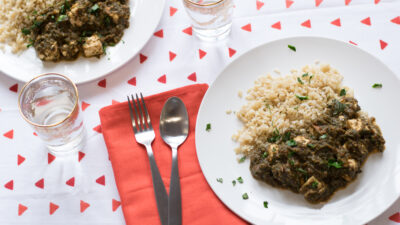 Indian spinach curry with tofu