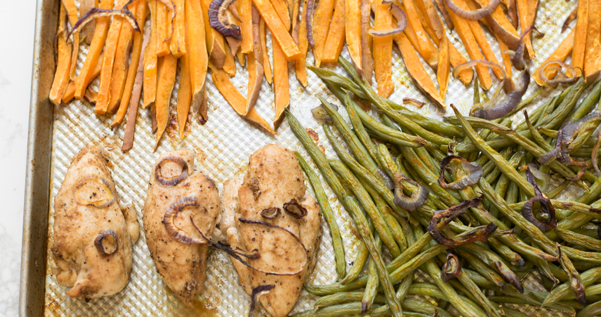 Sheet Pan Chicken With Sweet Potatoes and Green Beans