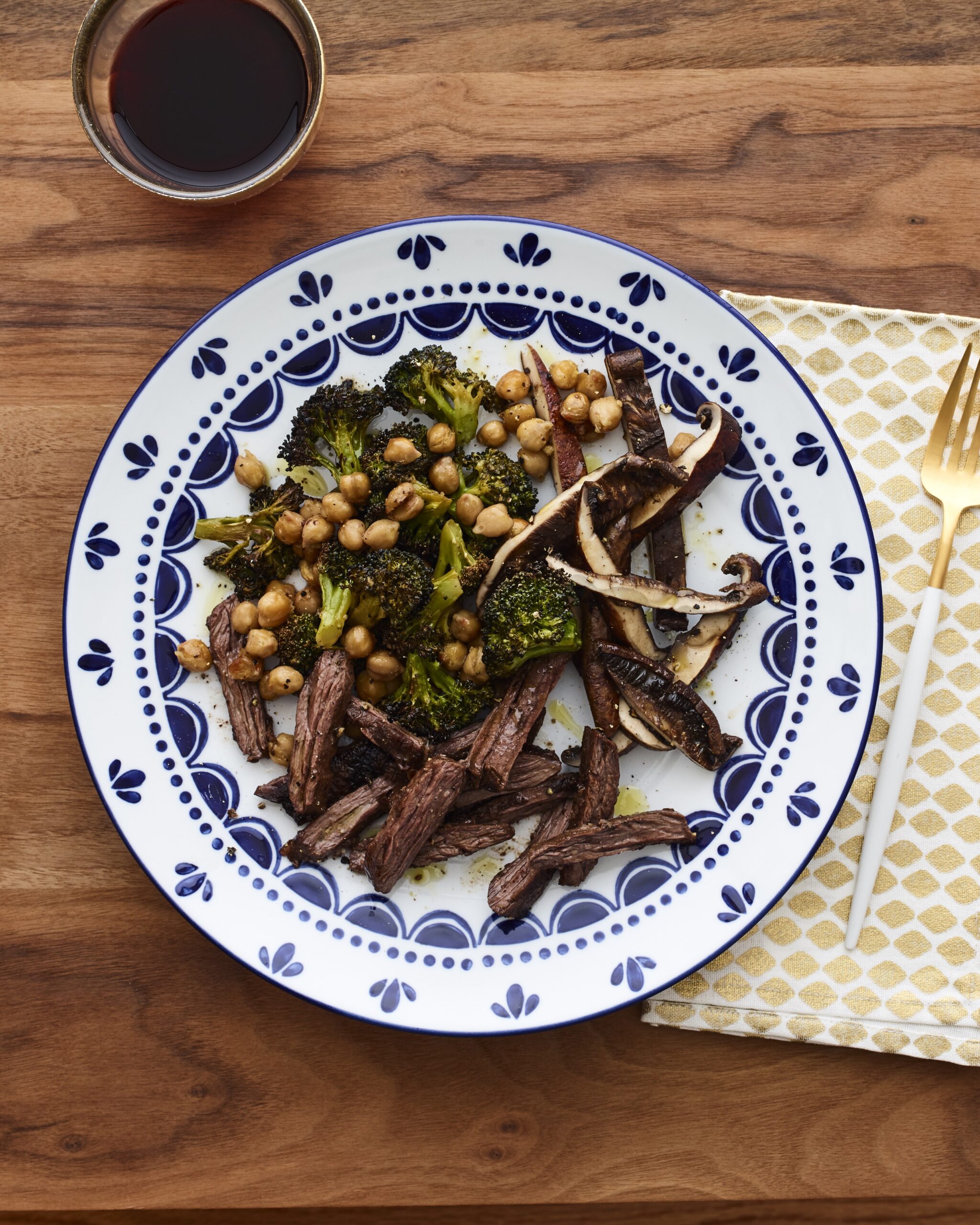 Sheet Pan Steak with Broccoli and Chickpeas