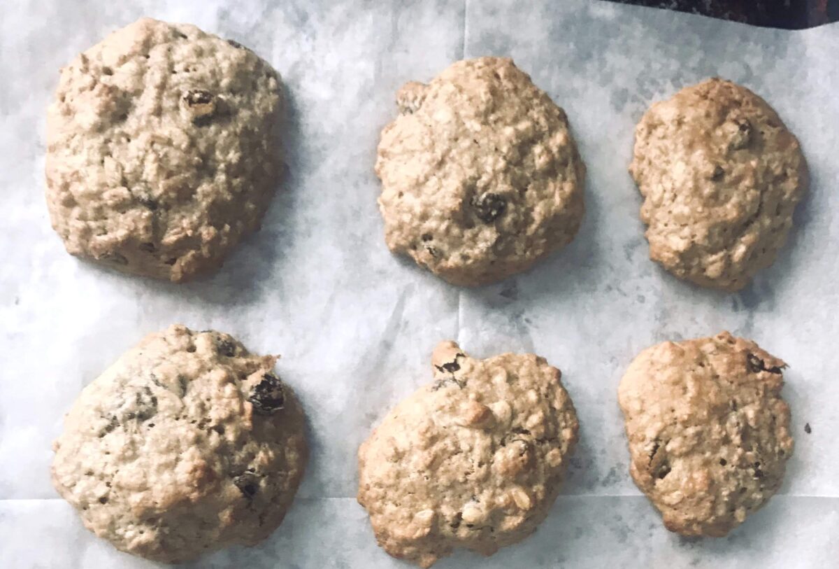 Oatmeal Raisin Muffin Tops